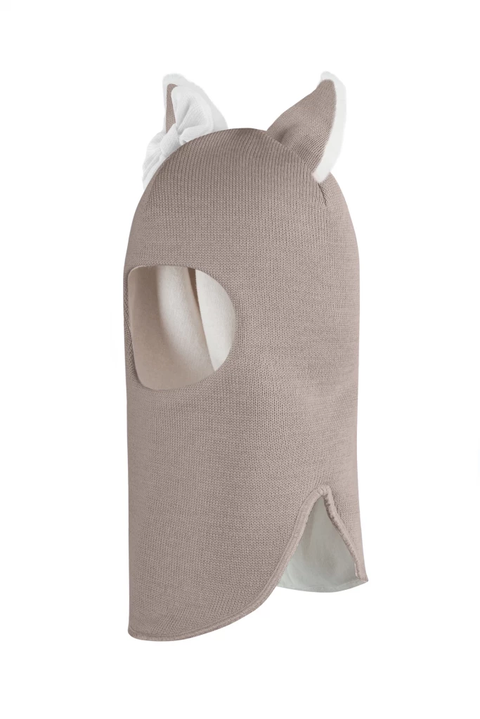 Зимняя шапочка-шлем Corona.hm "Лисичка" капучино