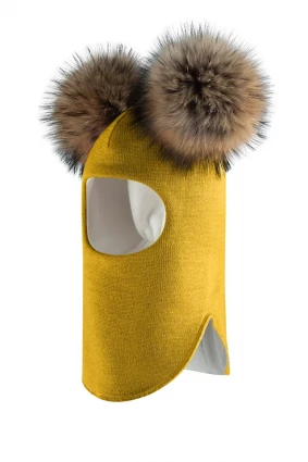 Зимова шапочка-шолом Corona.hm "Карамелька" медовий з 2 натуральними помпонами єнот