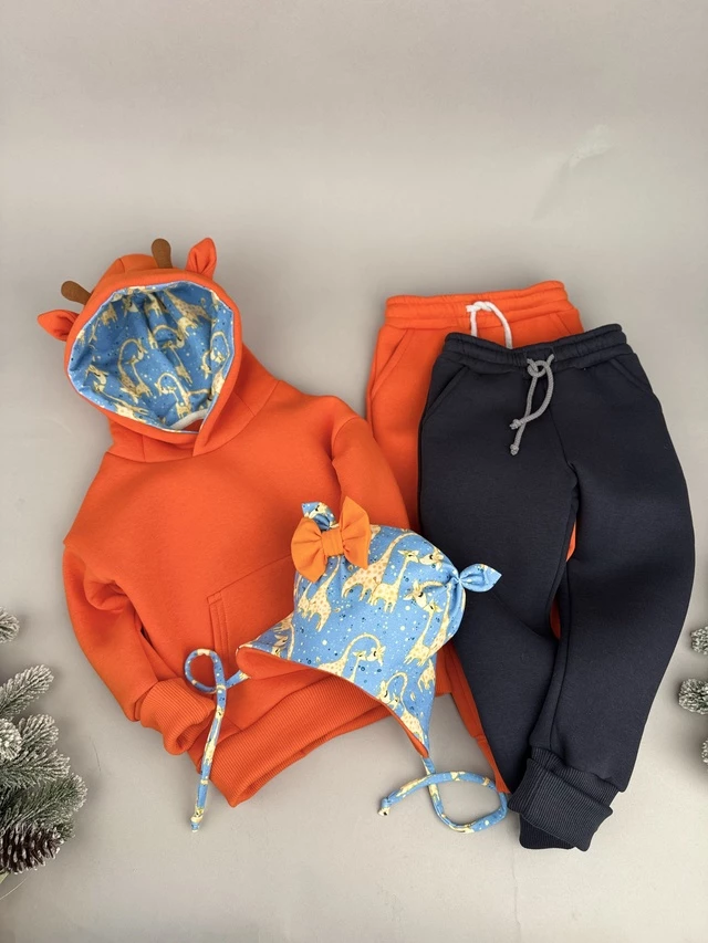 Костюм Corona.hm *Жирафик* оранжевый с дополнительными штанами и шапочкой (шапочка на выбор)