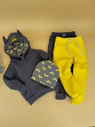 Костюм Corona.hm *Бетмен* графіт з шапочкою та додатковими штанами